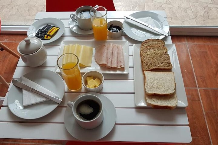 Breakfast/Coffee Service 17 of 26