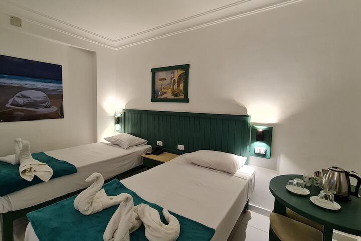 Room 14 of 56