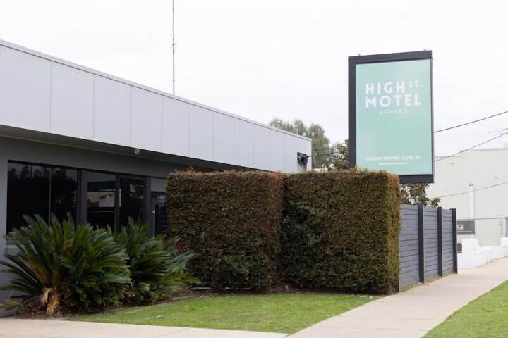 Hotel 40 of 41
