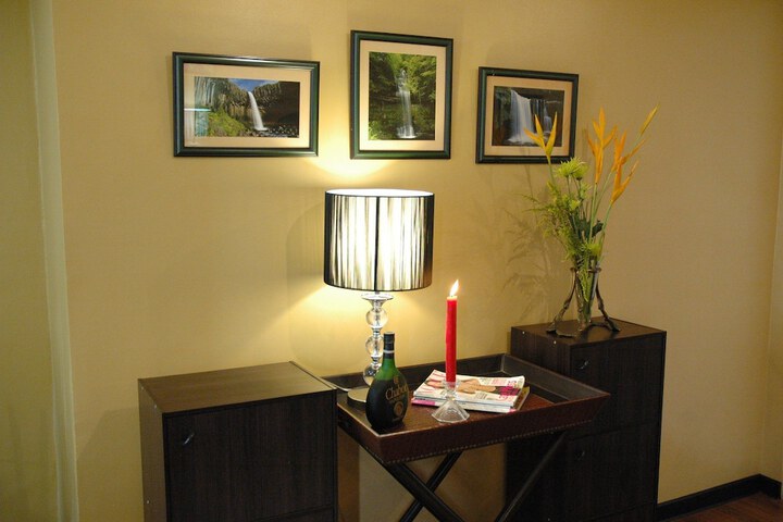 Room amenity