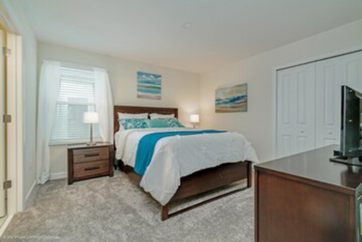 Room 53 of 62