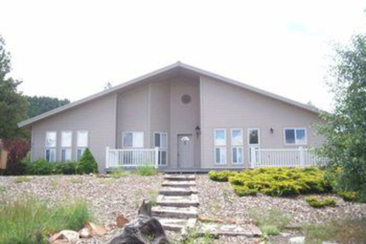 Image of 505 Easy Street 3 Br Home by RedAwning