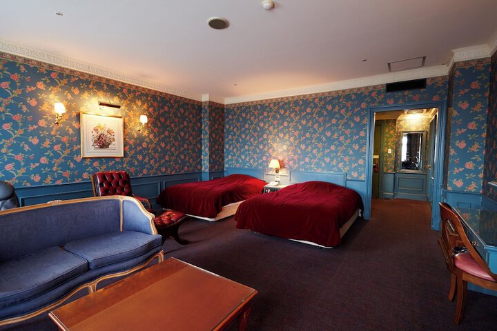 Room 41 of 87