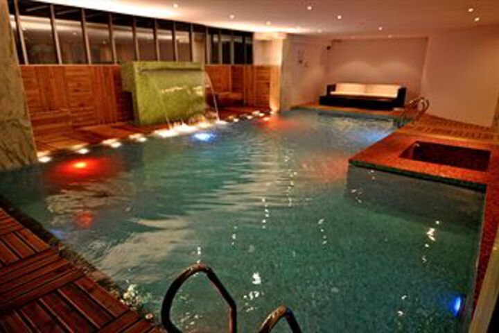 Pool 17 of 23