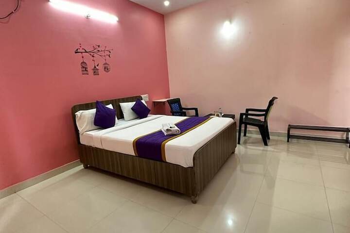 Room 6 of 37