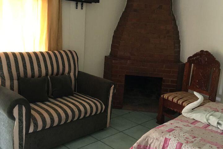 Room 16 of 77