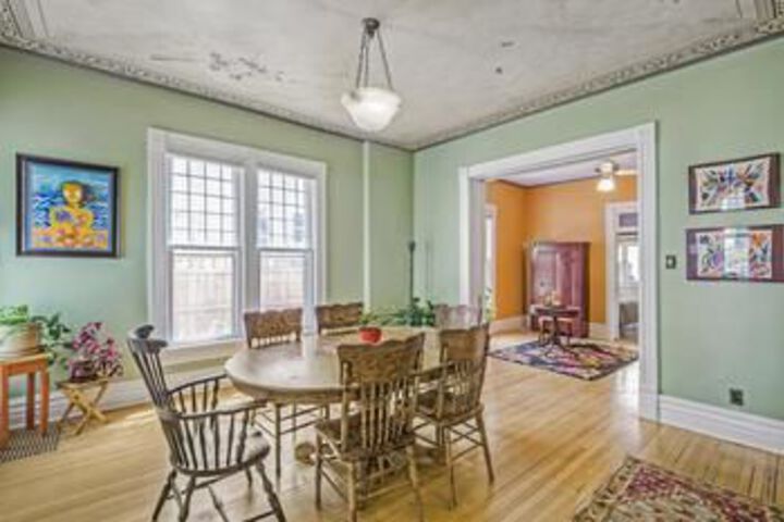 Image of Beautiful Capitol Hill House! Sleeps 8!