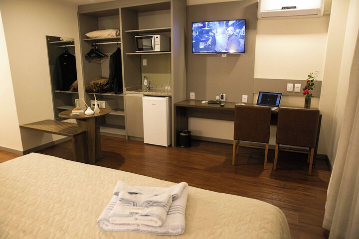Room 16 of 46