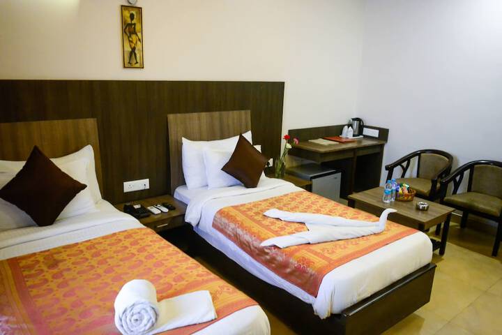 Room 7 of 15