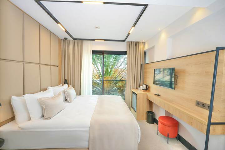 Room 20 of 27