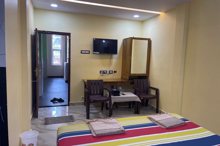 Room 35 of 81