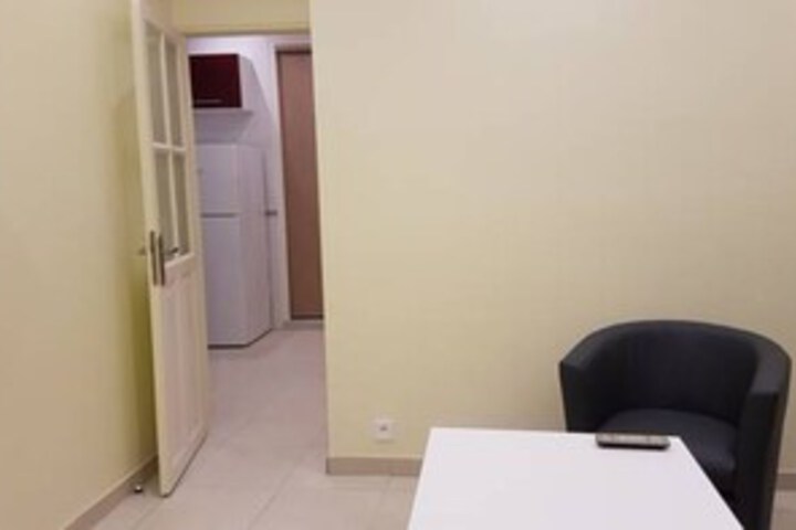 Room 16 of 21