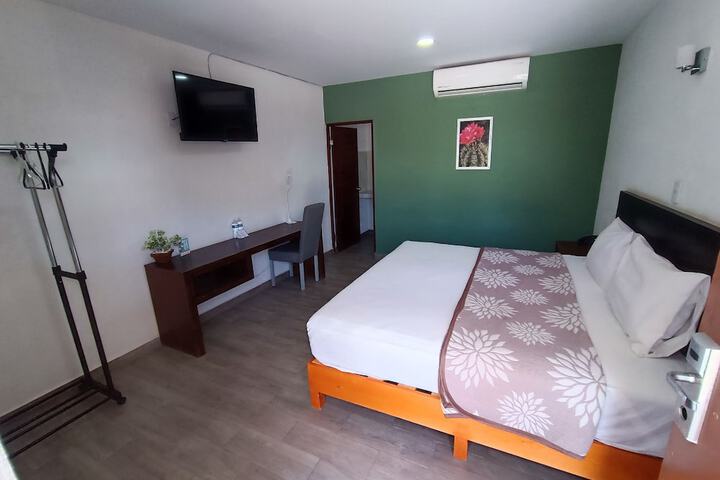 Room 17 of 42