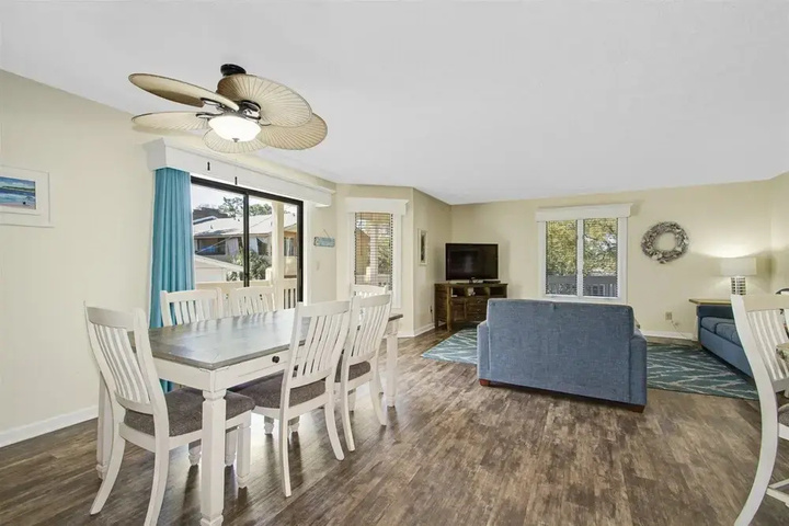 Chelsea House 214