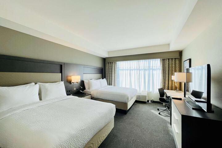2 Queen Beds Fullkt Sitare Full Breakfast (1 of 11)