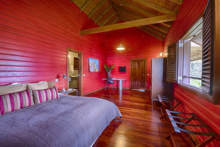 Room 3 of 62