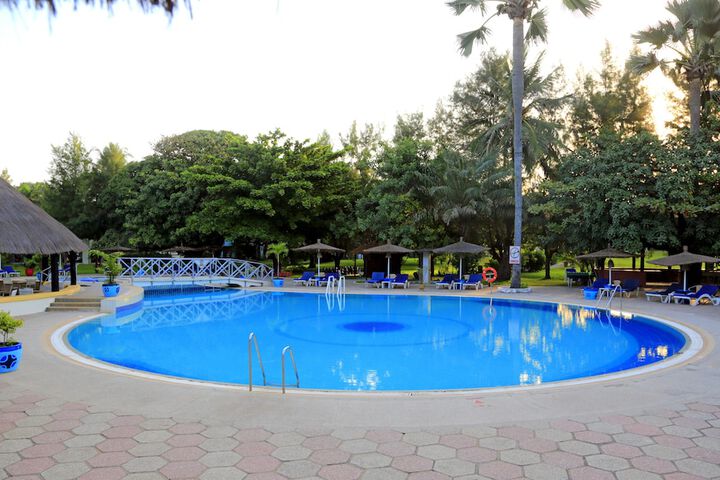 Pool 36 of 87