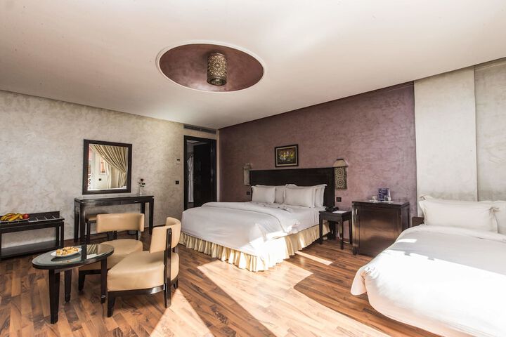 Room 29 of 70