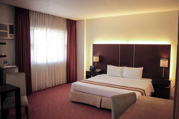 Room 37 of 73