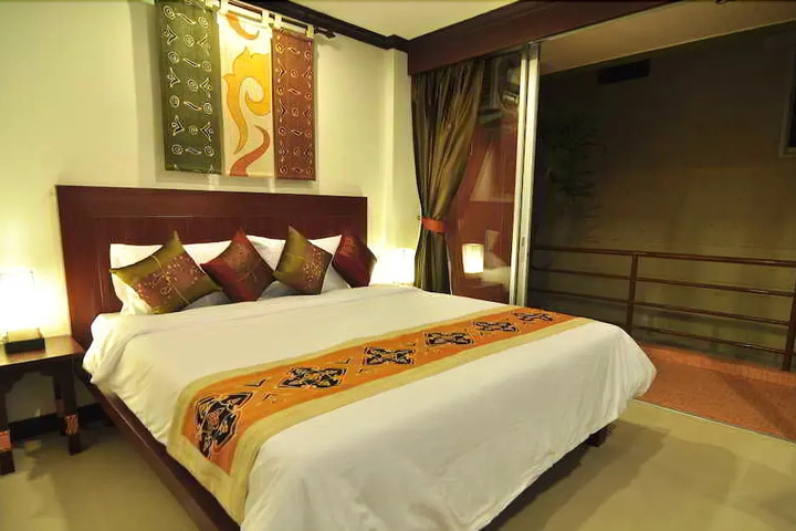 guest_rooms