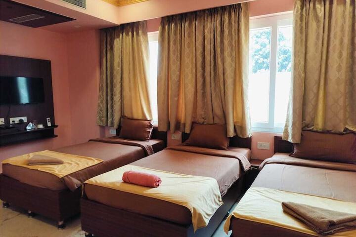 Room 20 of 32