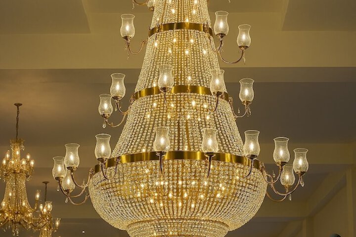Ballroom/Hall 67 of 76