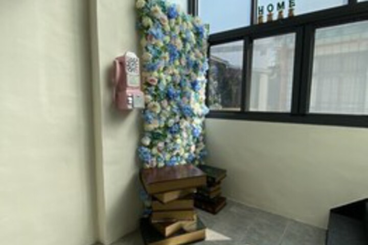 Room 70 of 89