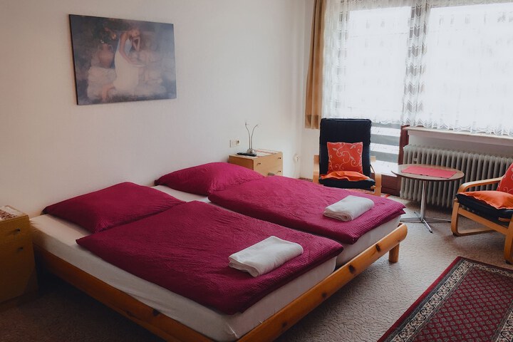 Room 6 of 46