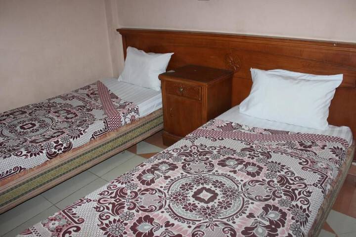 Room 6 of 71
