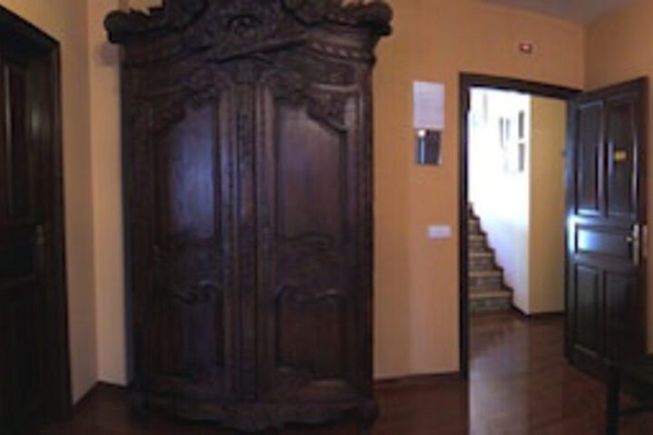Room 25 of 67