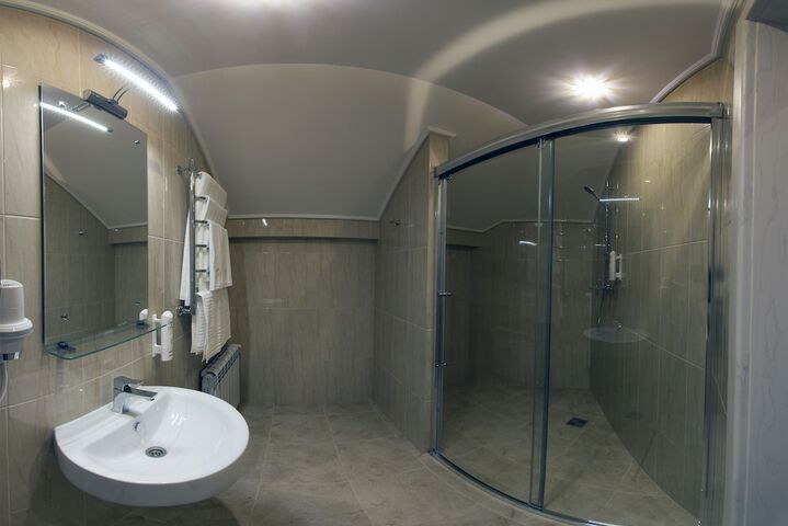 Room 19 of 24