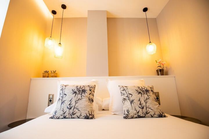 Room 44 of 72
