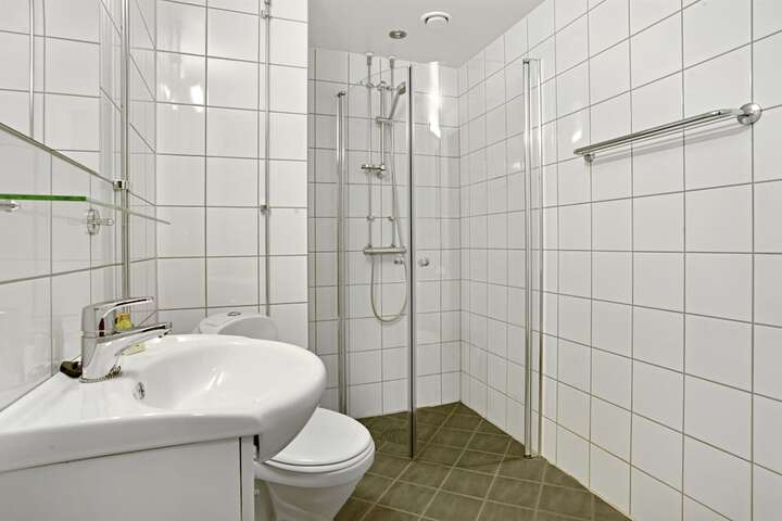 Bath Photo