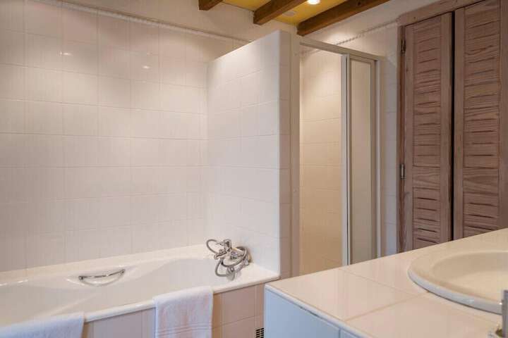 Bath Interior