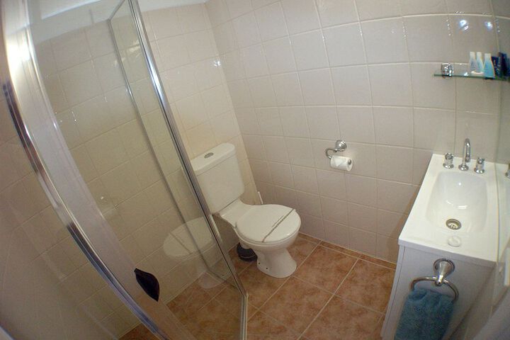 Room 16 of 17