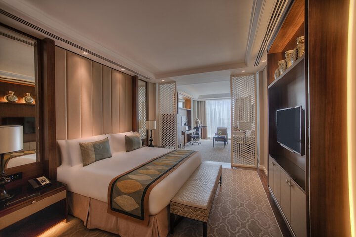 Room 45 of 96