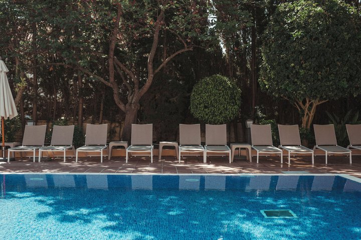 Pool Hotel