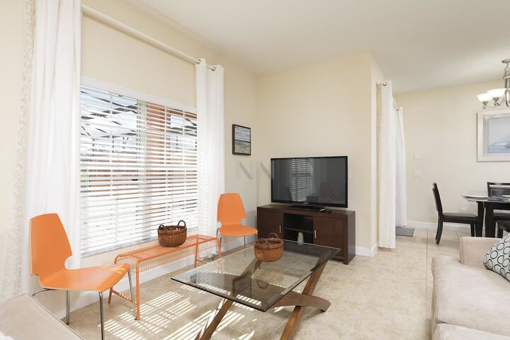 Room 12 of 22