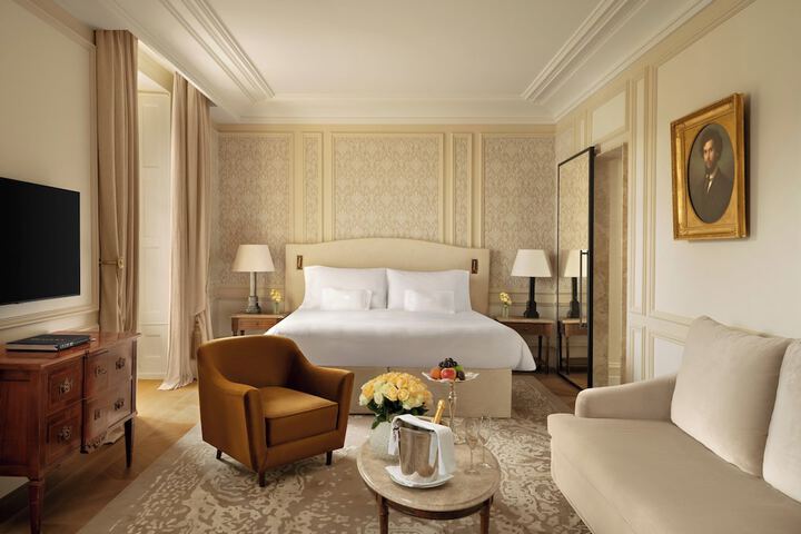 Room 43 of 101
