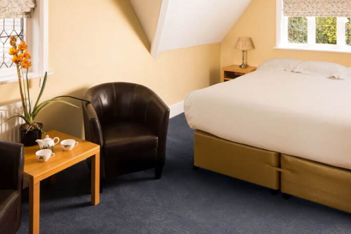 Room 9 of 47