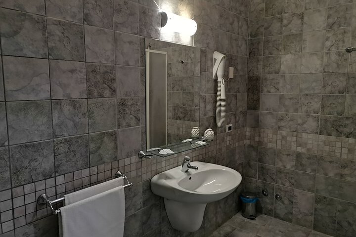 Clean Restrooms
