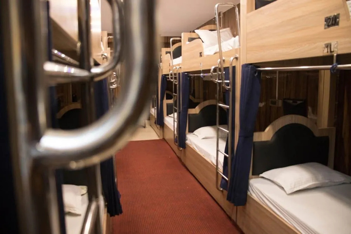Room 4 of 21