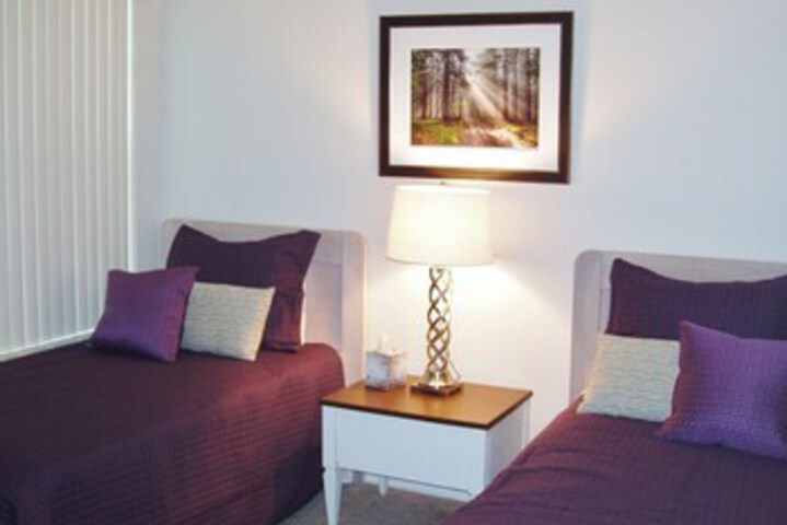 Room 33 of 45