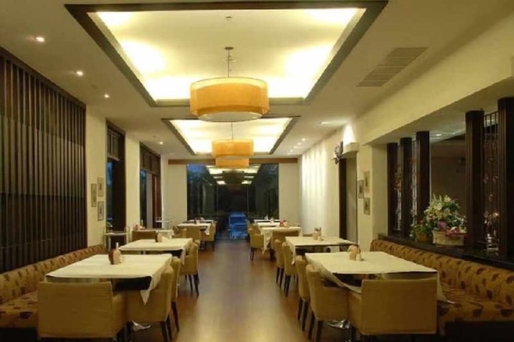 Dining 50 of 56