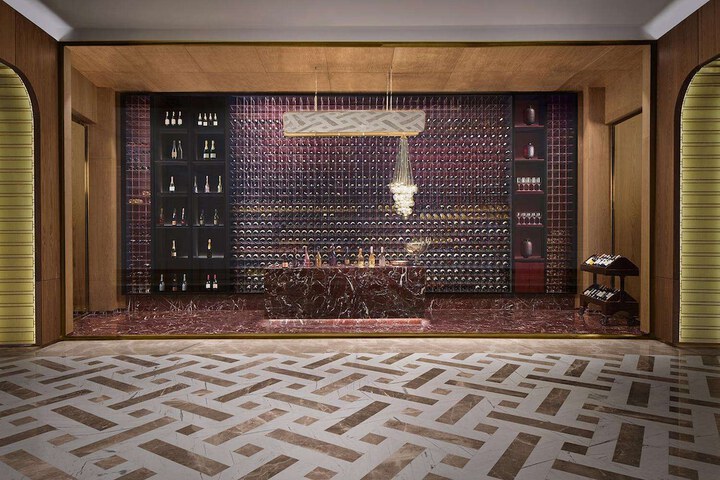 Hotel Interior 20 of 336