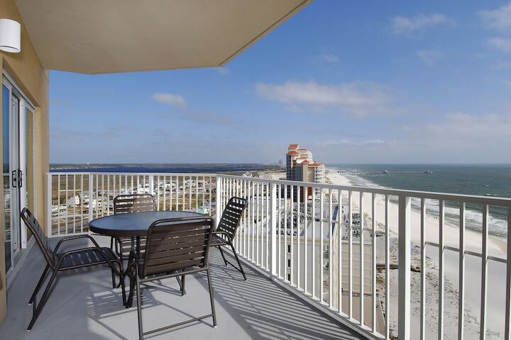 Terrace/Patio 11 of 31
