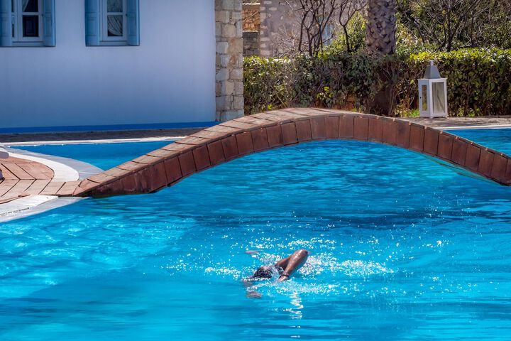Pool 74 of 168