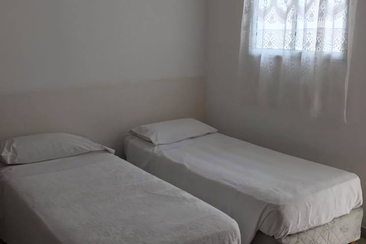 Room 10 of 21