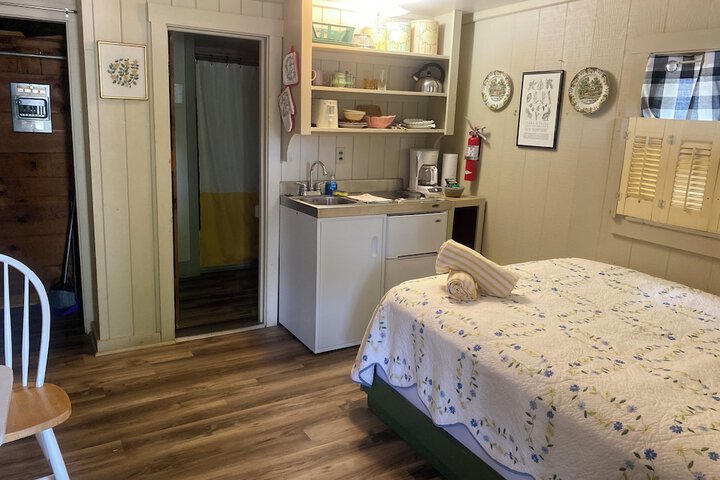 Room 9 of 212