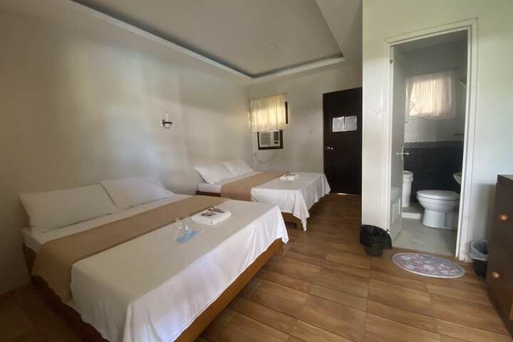 Room 3 of 34